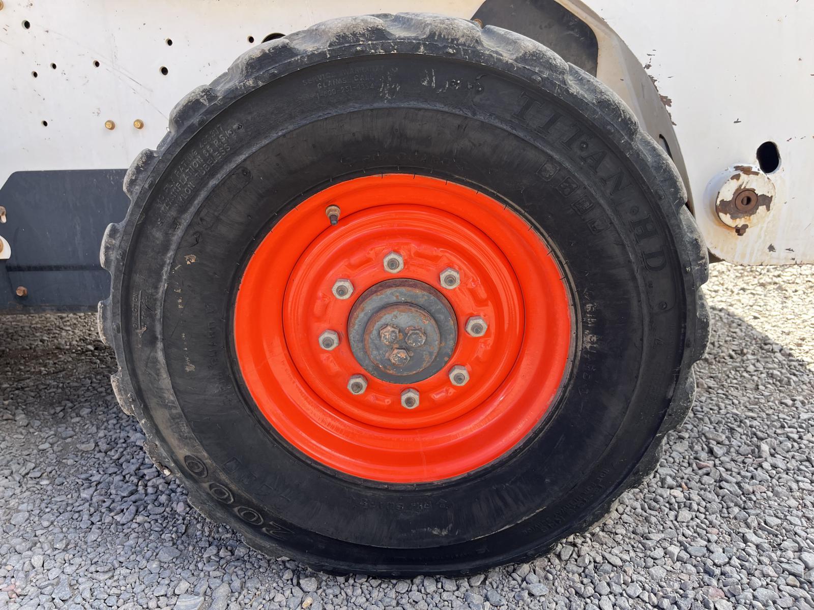 ./imagenes/INVOICE/2019/17258/MINICARGADOR BOBCAT S300 (19).JPG